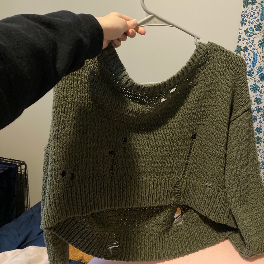 Olive green cropped sweater